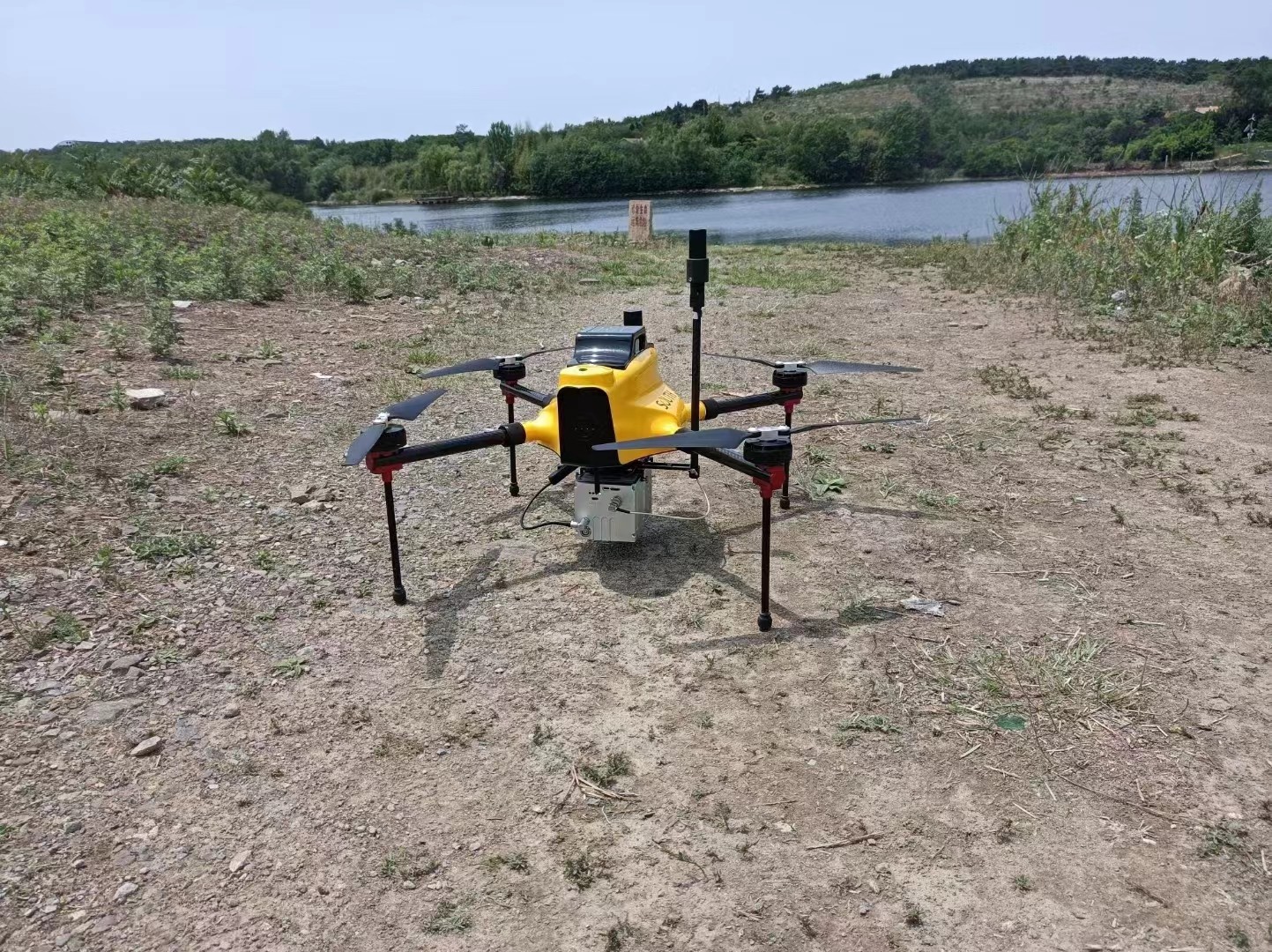 kasus perusahaan terbaru tentang Sistem Pemindaian UAV LiDAR Aplikasi Geosun GS-100C+ untuk Reservoir